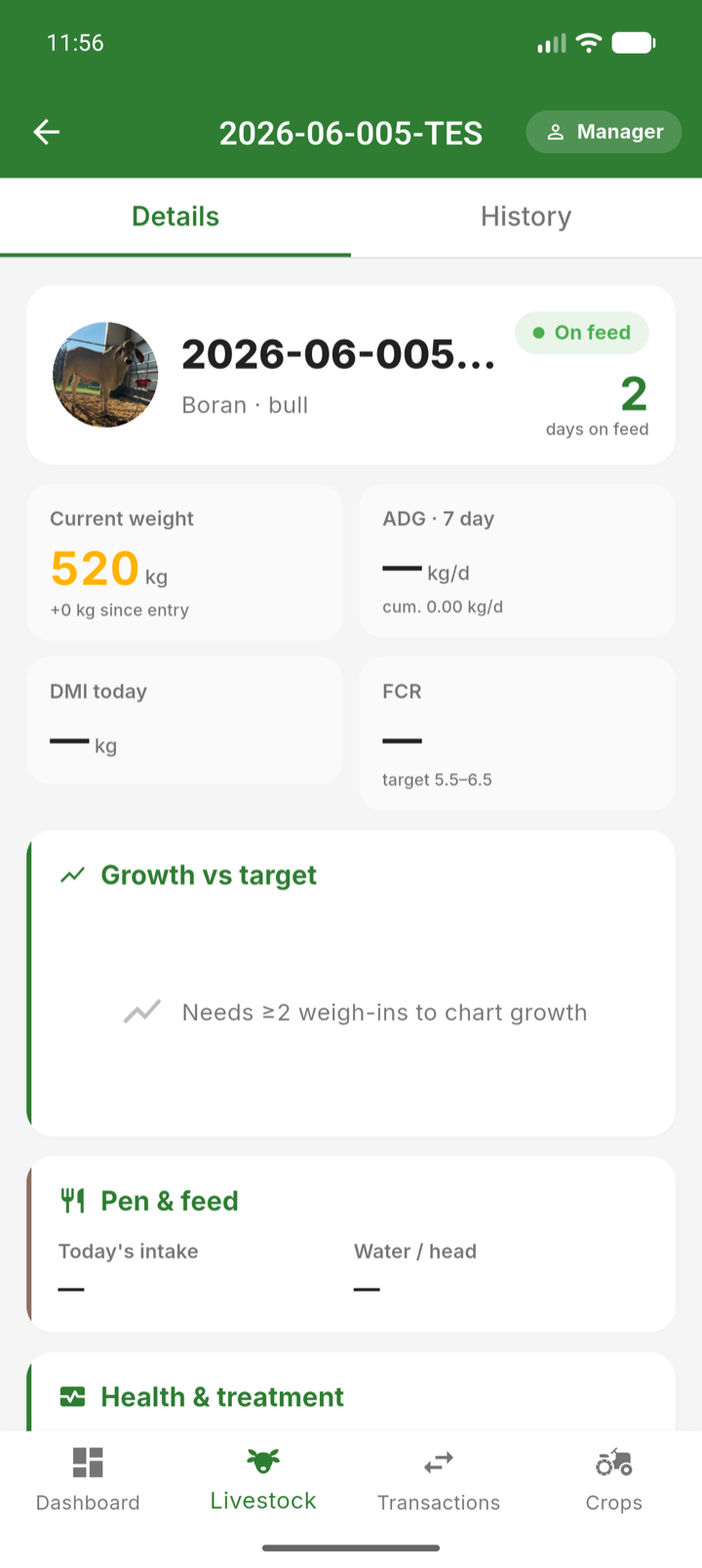 An animal detail page with photo, weight and growth cards